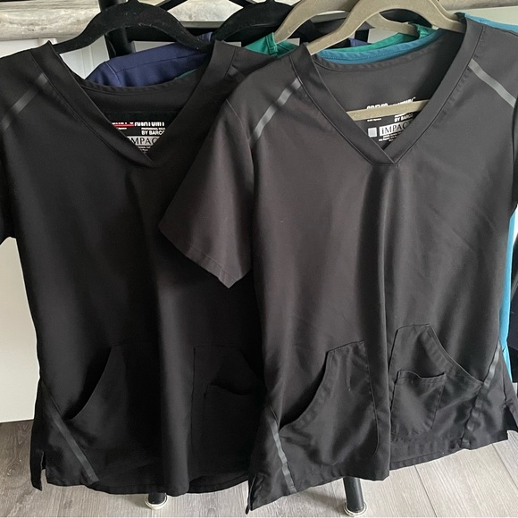 Lot of Greys Anatomy by Barco impact medium scrub tops - Picture 5 of 5